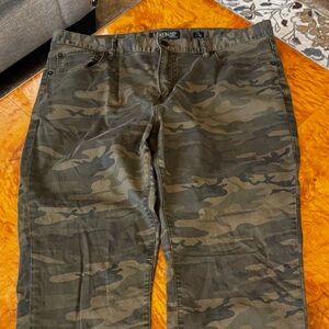 Lucky Brand Camo 410 Athletic Slim Pants 36/32